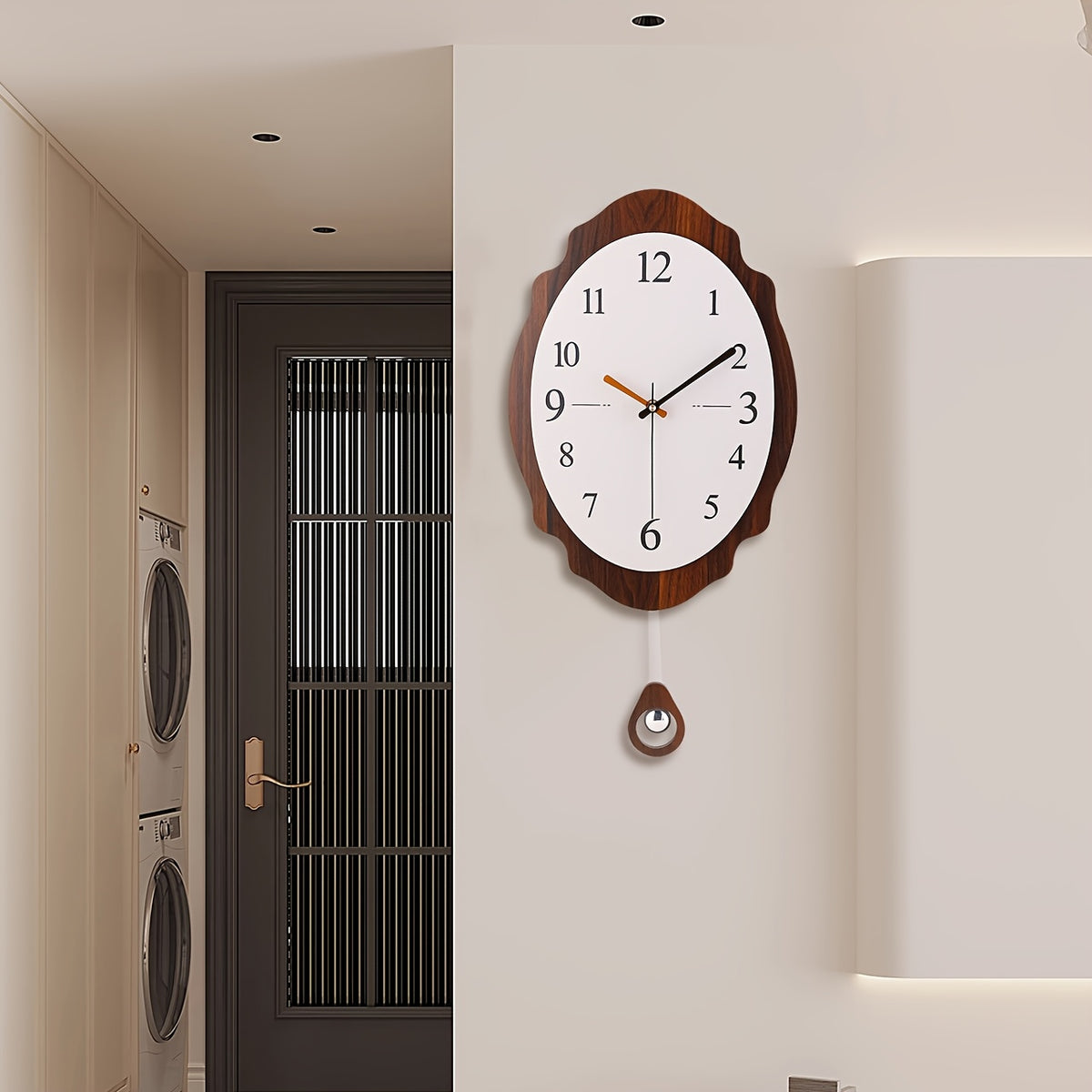 Horloge murale en bois, ovale, silencieuse, sans tic-tac, vue d'ensemble