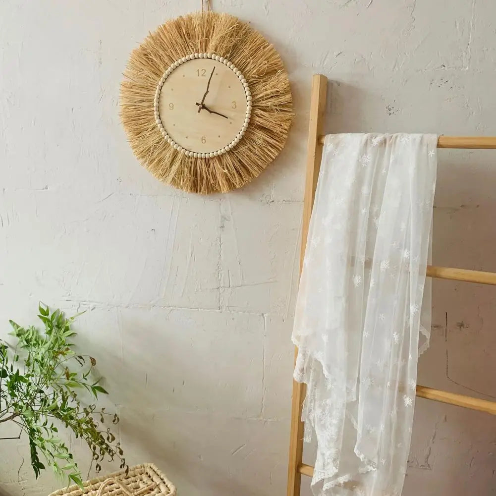 Horloge murale bohème en paille tressée 45 cm pour chambre