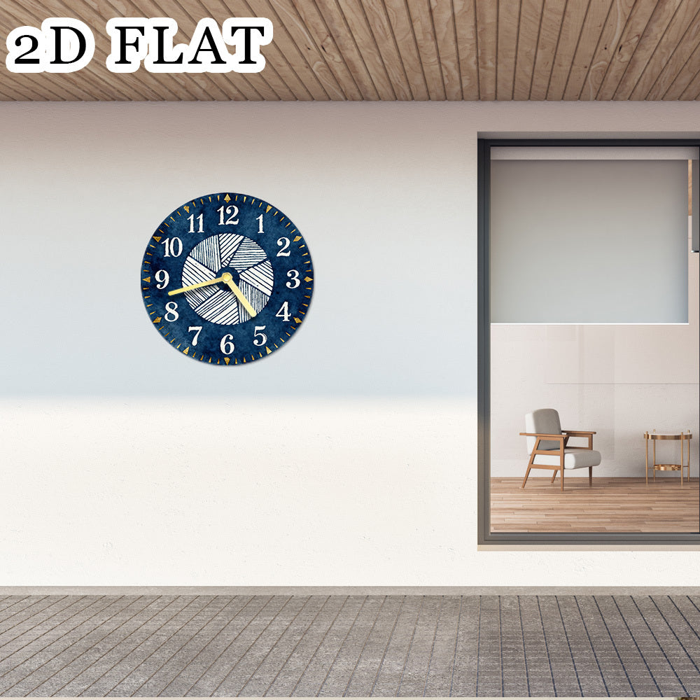 Horloge murale en bois bleu foncé à rayures géométriques