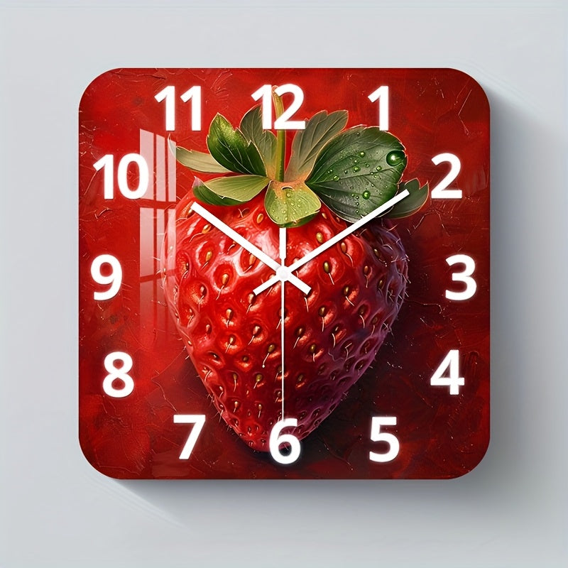 Horloge murale carrée à motif fraise pour un mur de cuisine