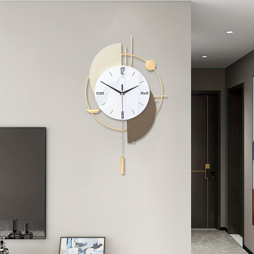 Horloge murale métal doré 33x55 cm, cadran effet marbre