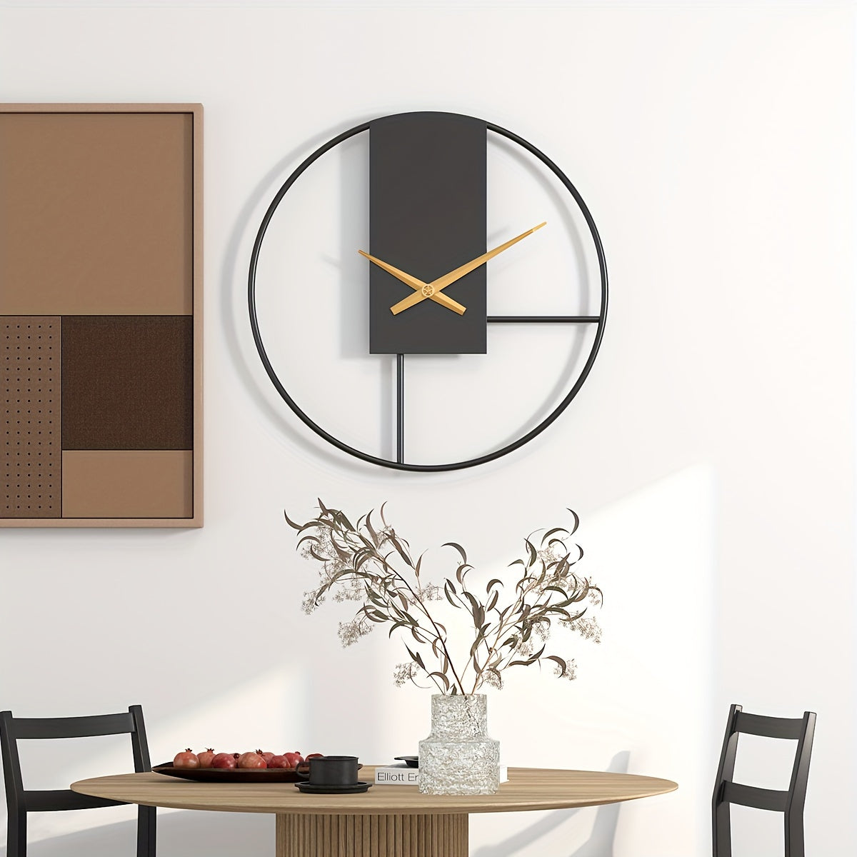 Horloge murale design en métal noir 40 cm, cadran sans chiffres