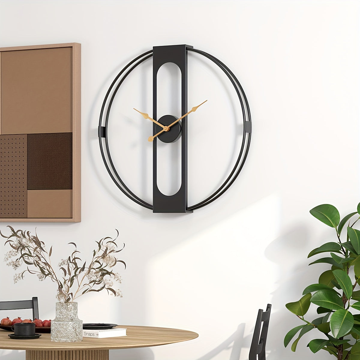 Horloge murale ronde en métal noir Ø 50 cm et relief 3D creux