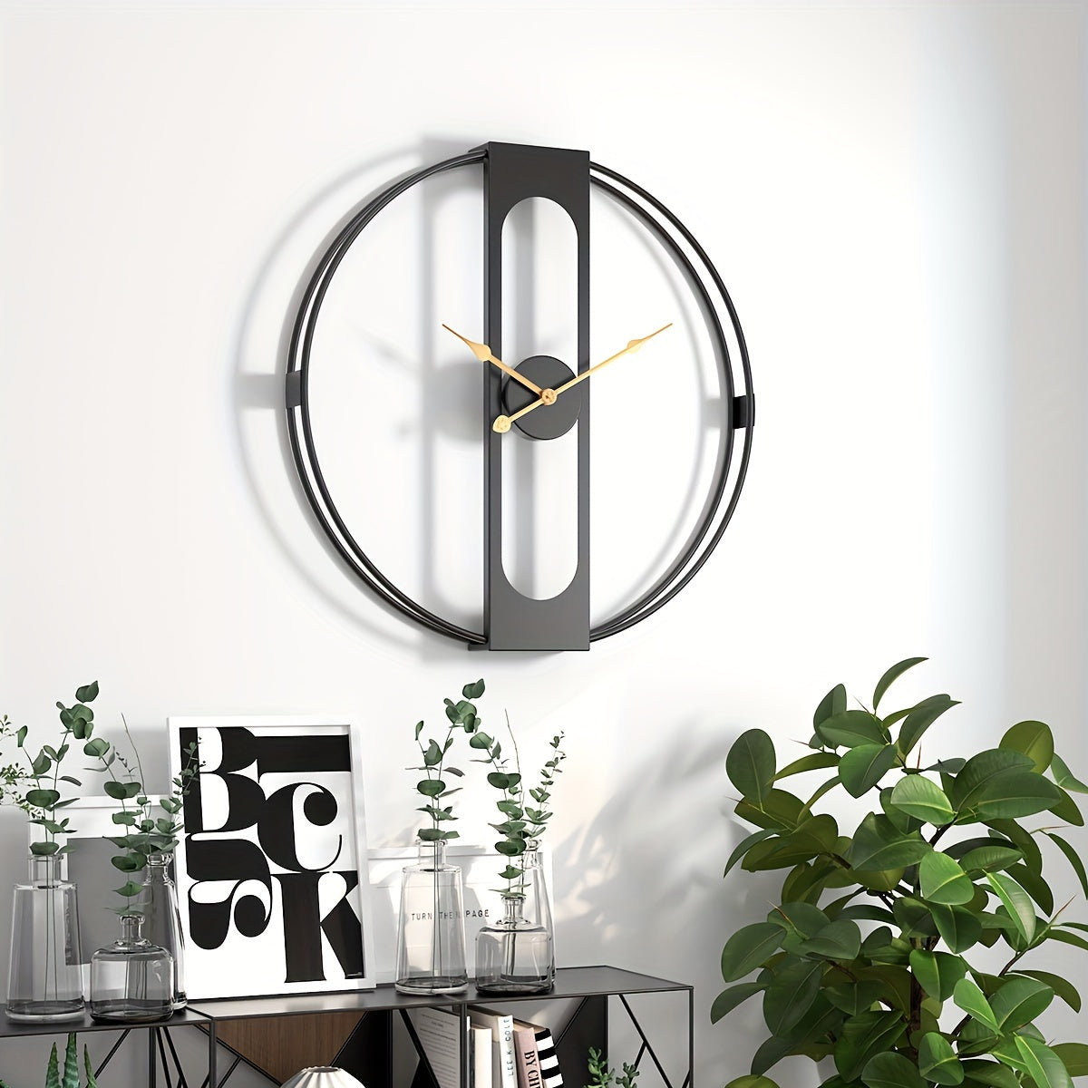 Horloge murale ronde en métal noir Ø 50 cm et relief 3D creux