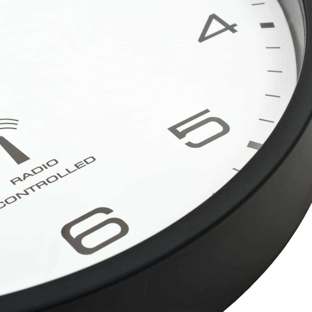 Horloge murale radio-pilotée ronde, trois finitions au choix
